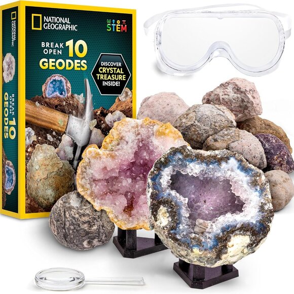Christmas - Break Open 10 Geodes Kit Includes Goggles & Display Stands STEM Gift - Picture 1 of 4